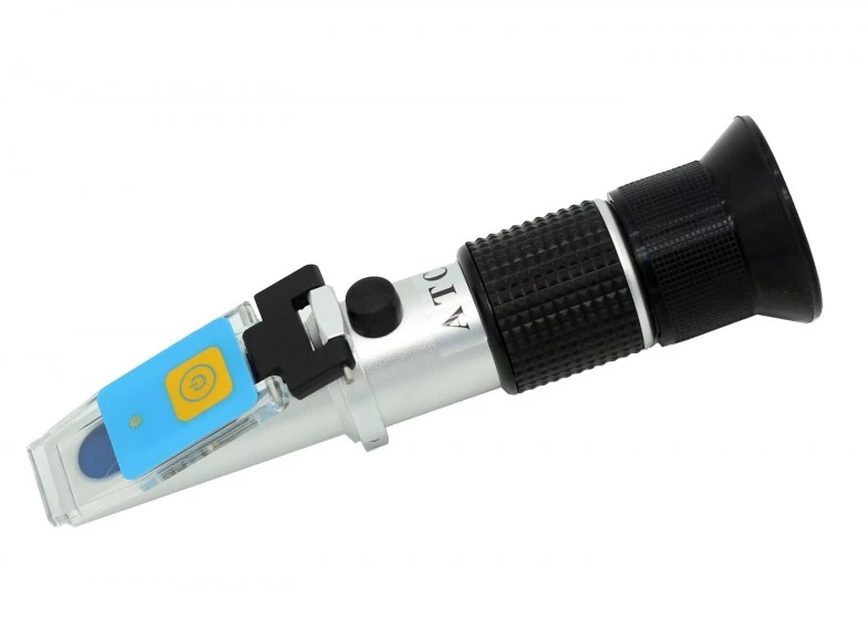 RuBee® GOLD Refraktometer mit Beleuchtung